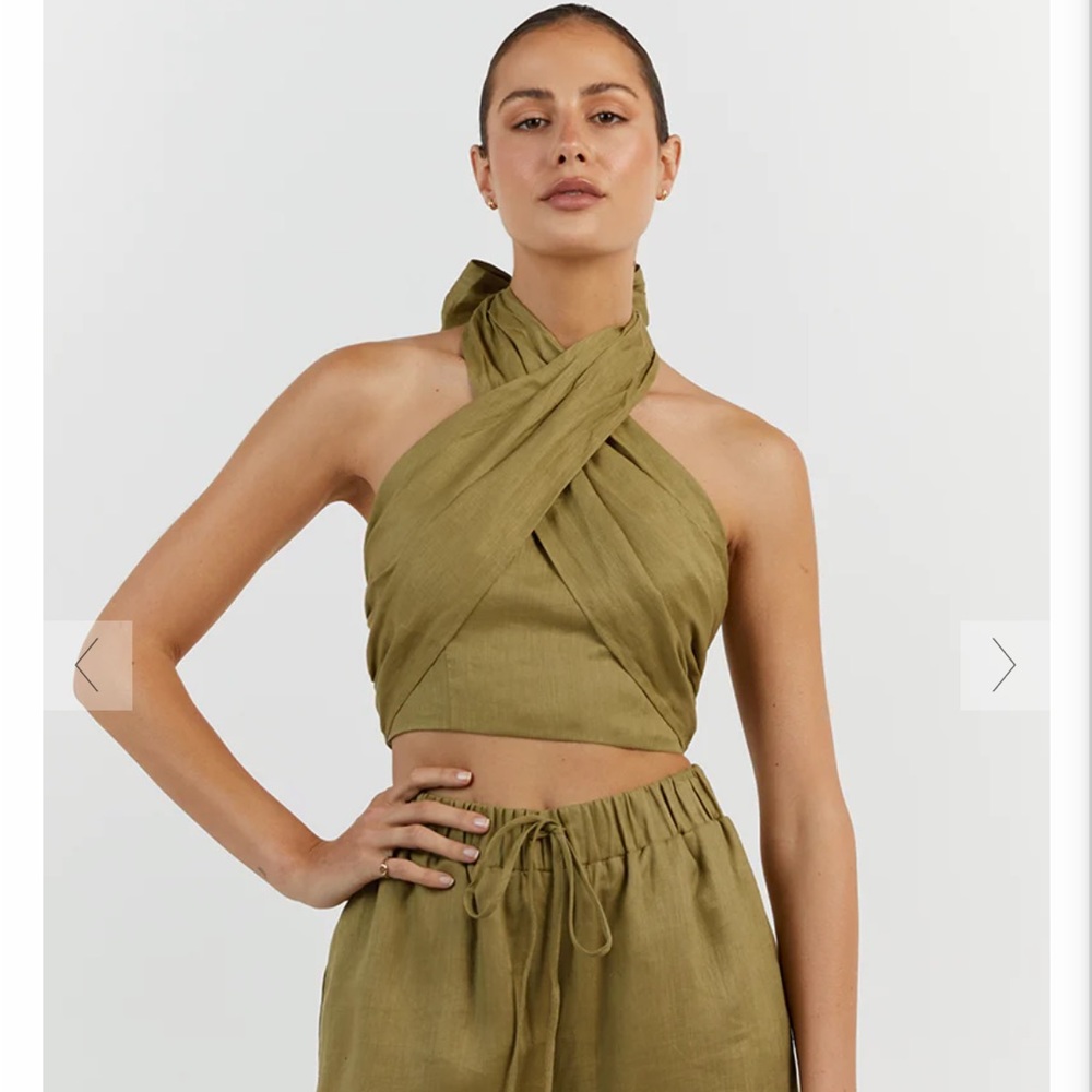 Dissh crop top